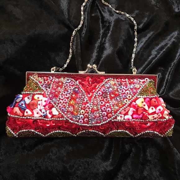 Handbags - Red Beaded Sequins Clutch w/ Chain